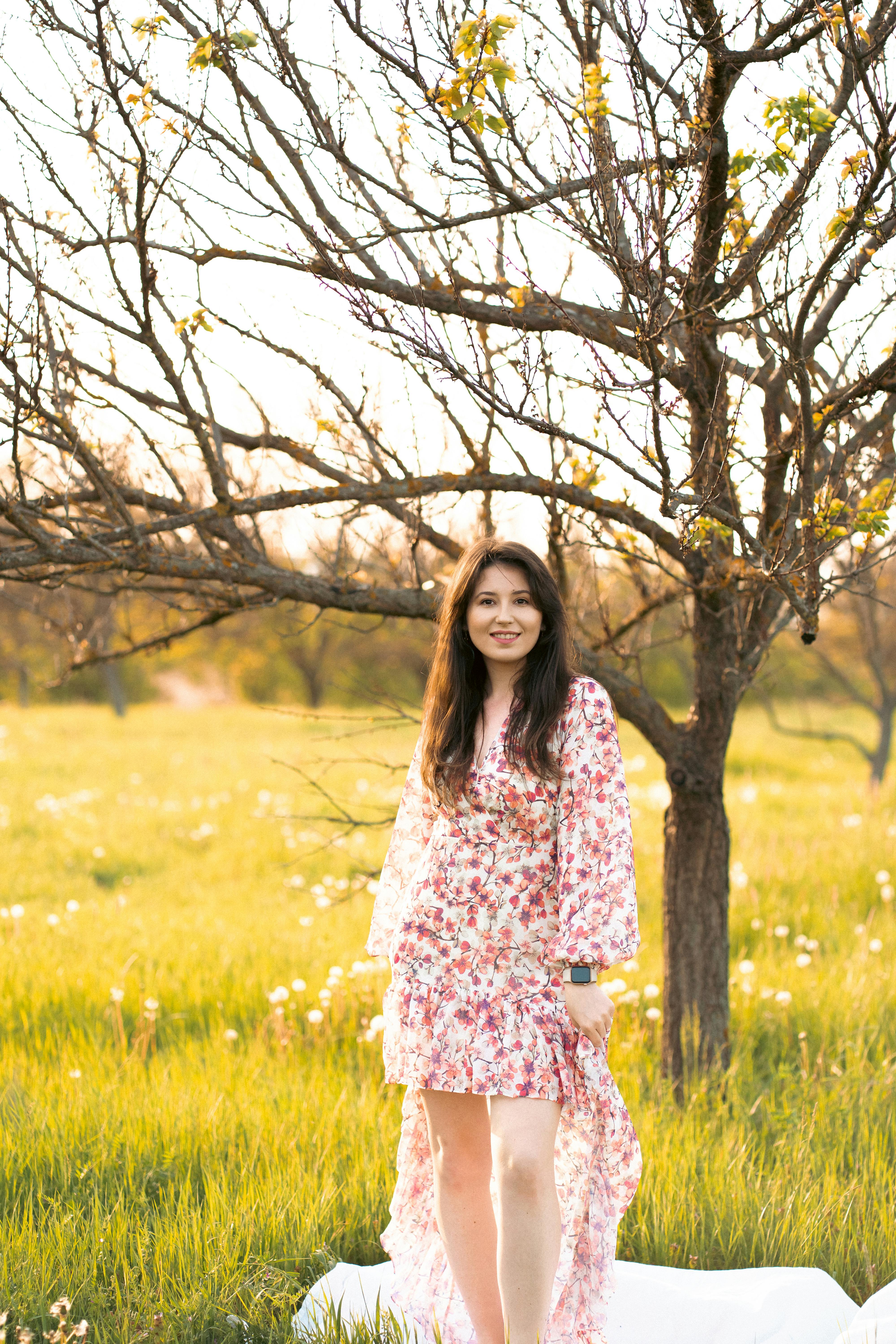 榜单封面：电影质感海报风格