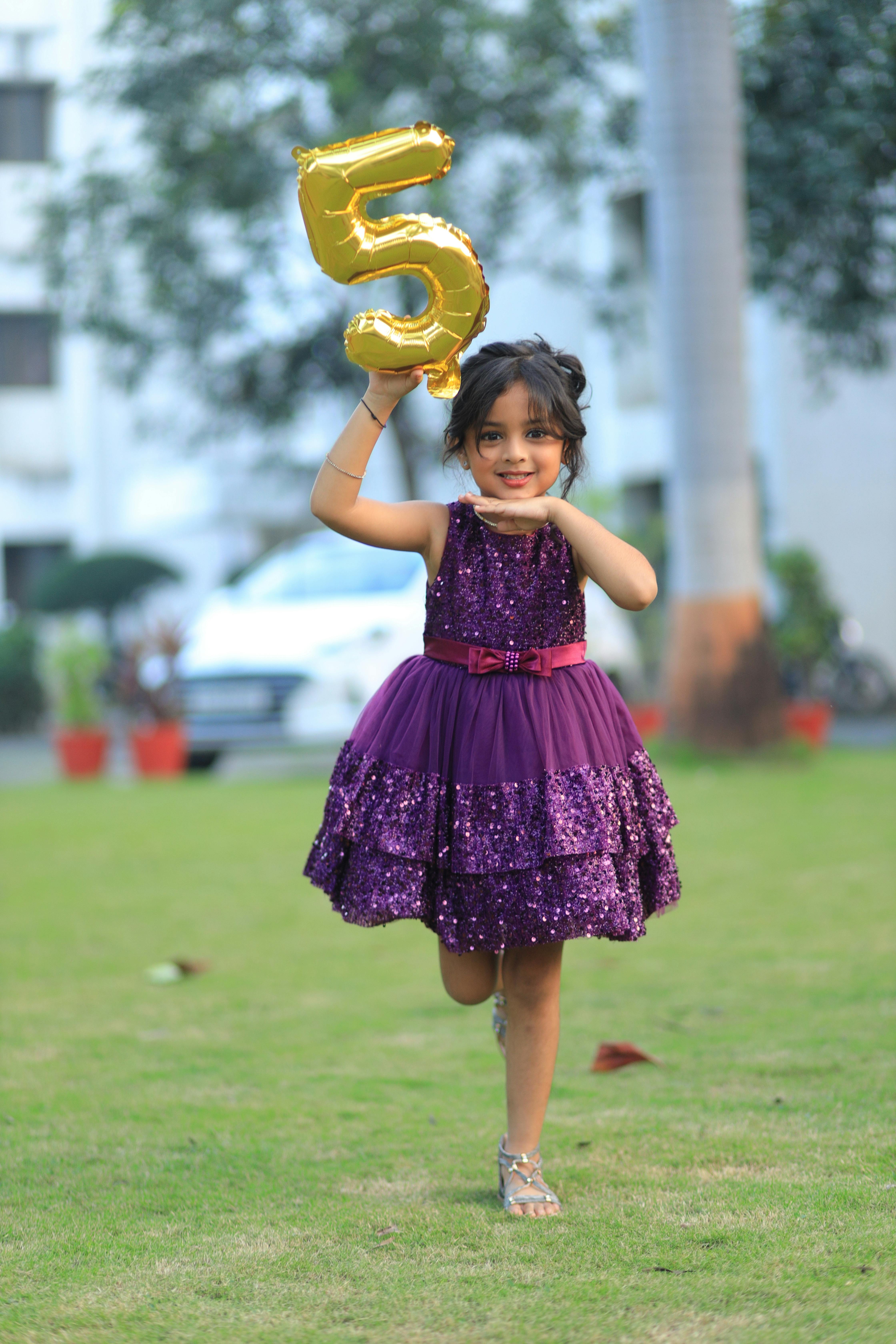 排行封面：电影感夜色氛围